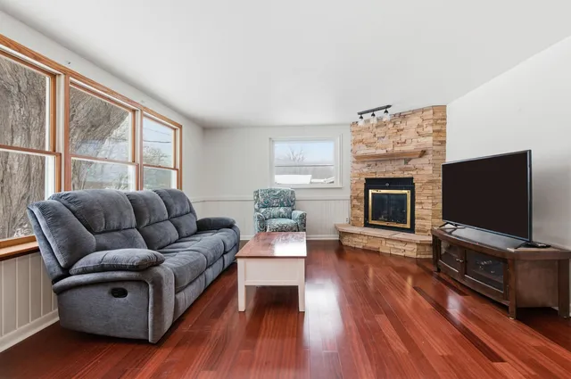 $234,900 | N1914 Wedgewood Drive East, Shelby, WI 54601