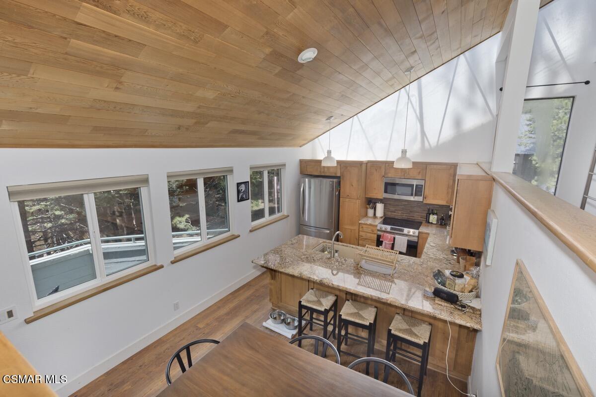 343 Grindelwald Road Mammoth Lakes, CA 93546 - Photo 17 of 60 343 Grindelwald MLS 134