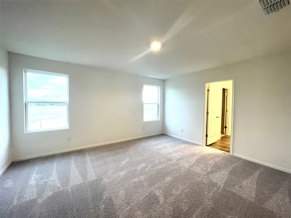 $2,000 | 701 Redfish Lane, Hutto, TX 78634