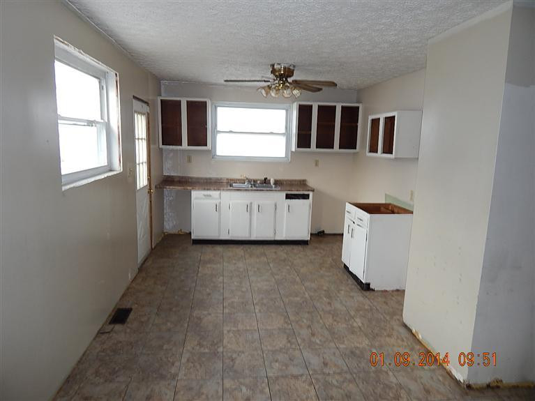 1135 Maher Road Walton, KY 41094 - Photo 2 of 7