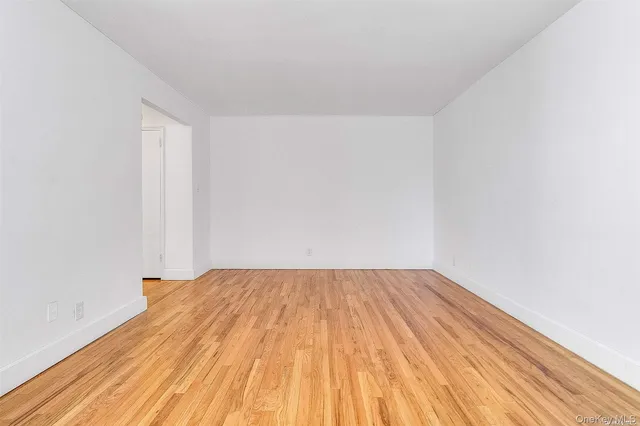 $2,000 | 63-80 Wetherole Street, Unit 2A | Rego Park