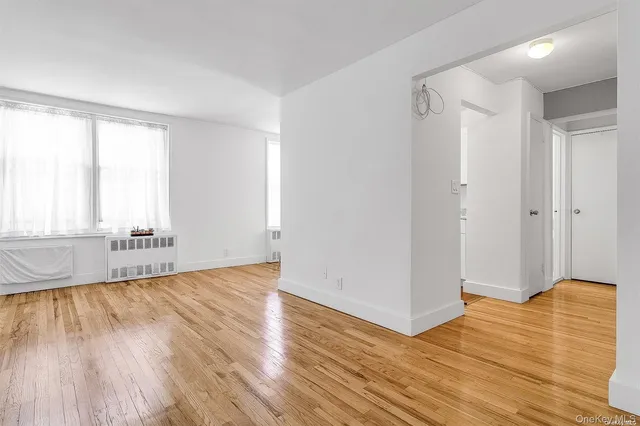 $2,000 | 63-80 Wetherole Street, Unit 2A | Rego Park