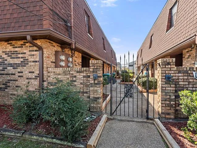 $118,000 | 1645 42nd Street, Unit C, Kenner, LA 70065