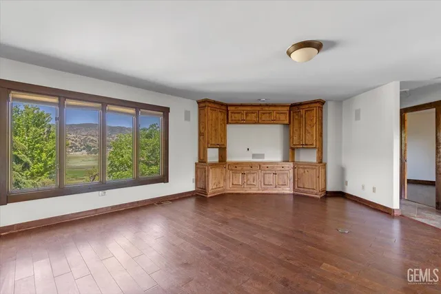 $1,375,000 | Undisclosed Address, Tehachapi, CA 93561