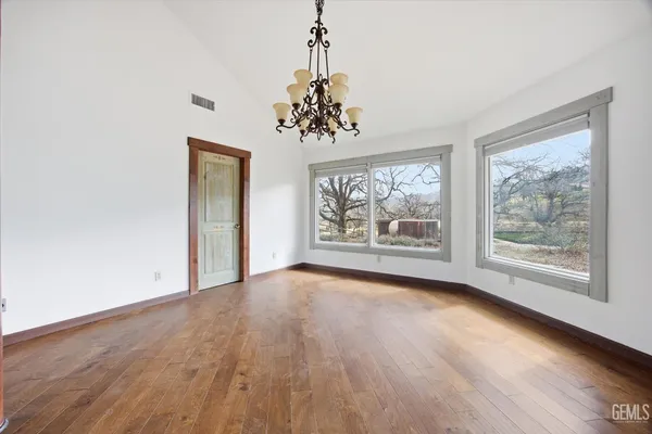 $1,275,000 | Undisclosed Address, Tehachapi, CA 93561