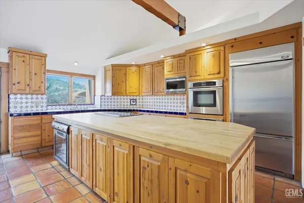 $1,275,000 | Undisclosed Address, Tehachapi, CA 93561