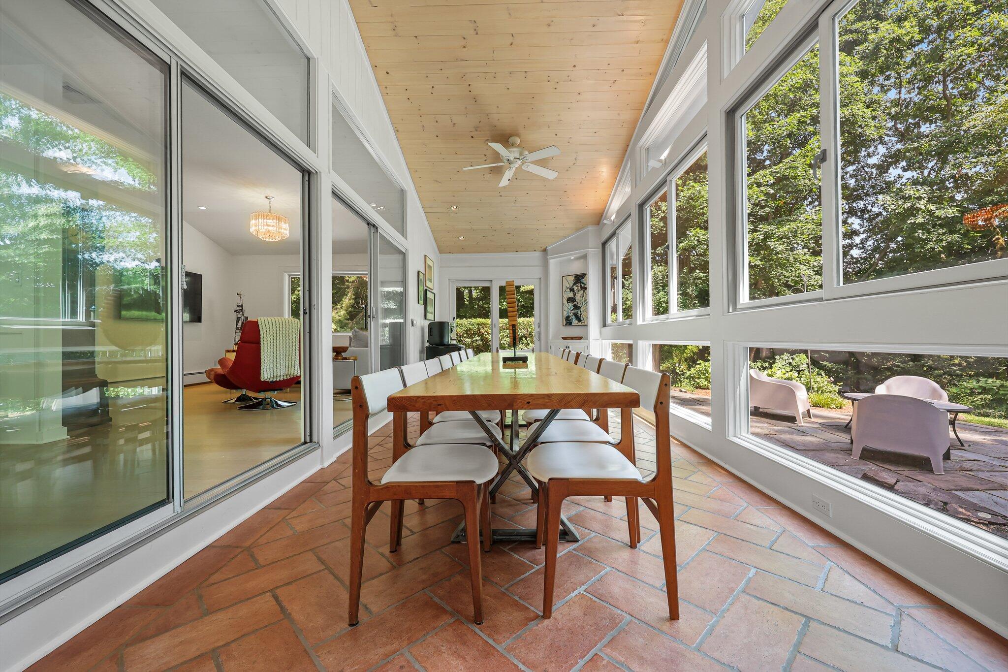 22 Sunswyck Road Darien, CT 06820 - Photo 14 of 31 41-web-or-mls-22-sunswyck-rd