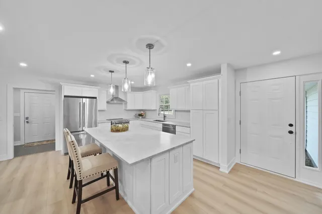 $765,000 | 1865 Lindsey Road, Clarklake, MI 49234