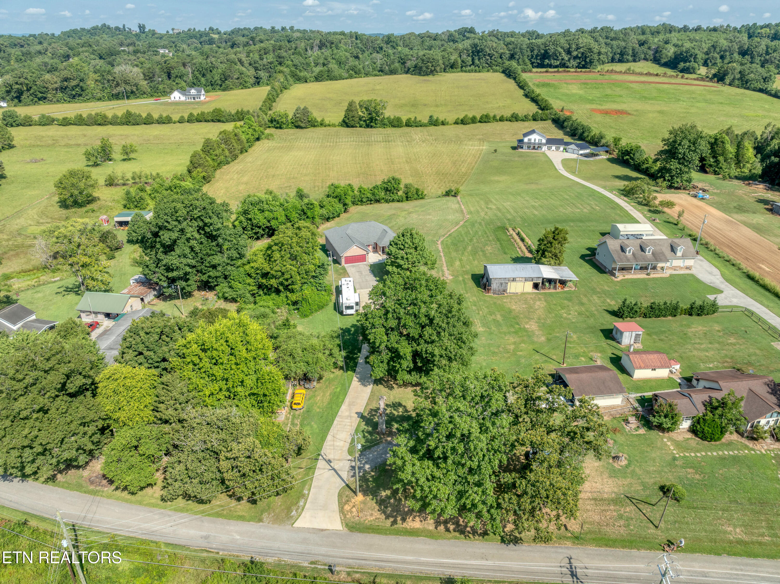 957 Lane Drive Friendsville, TN 37737 - Photo 12 of 59 13) 60456-687c17d962c3f