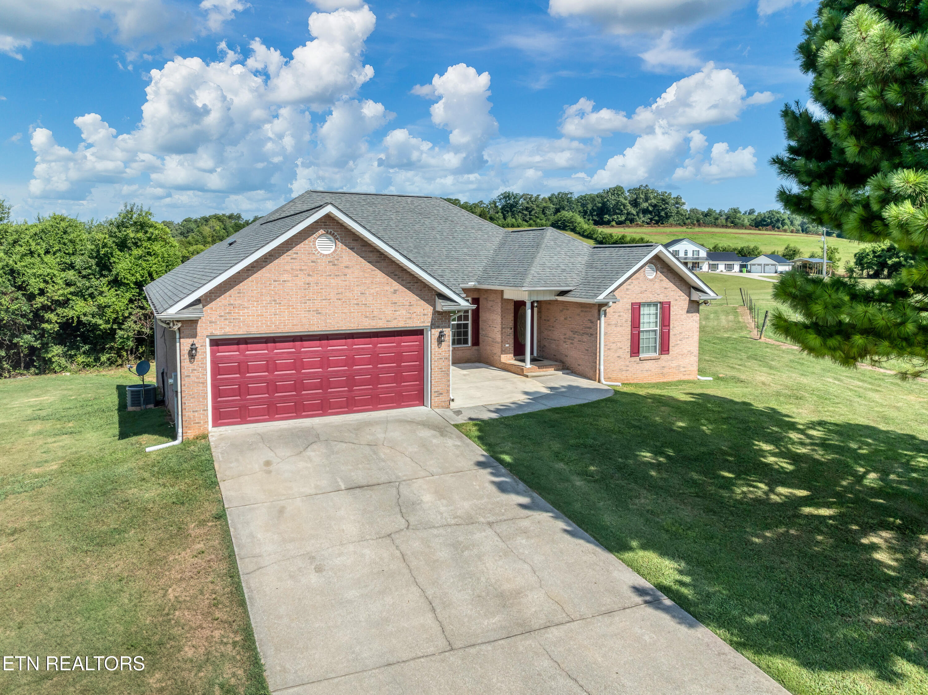 957 Lane Drive Friendsville, TN 37737 - Photo 2 of 59 2) 60456-687c17afc9760