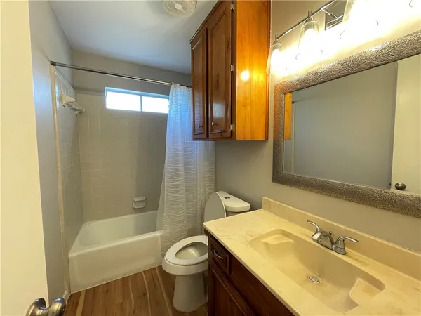 $1,850 | 7029 Clubgate Drive, Corpus Christi, TX 78413