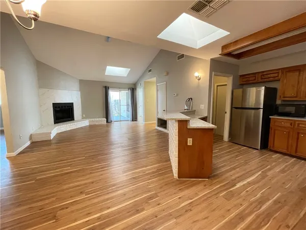 $1,850 | 7029 Clubgate Drive, Corpus Christi, TX 78413