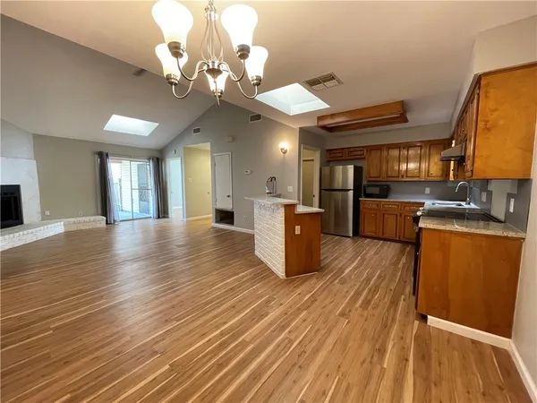 $1,850 | 7029 Clubgate Drive, Corpus Christi, TX 78413