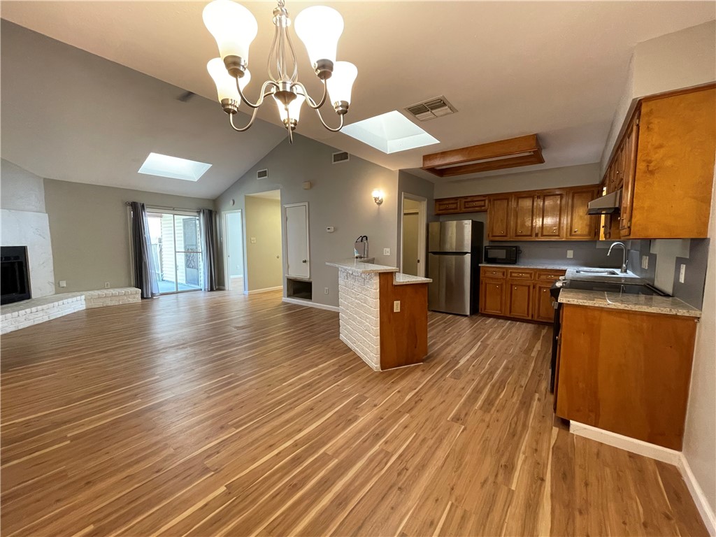 7029 Clubgate Drive Corpus Christi, TX 78413 - Photo 3 of 15