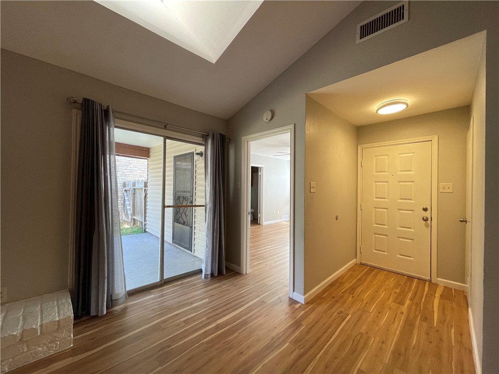 7029 Clubgate Drive Corpus Christi, TX 78413 - Photo 9 of 15