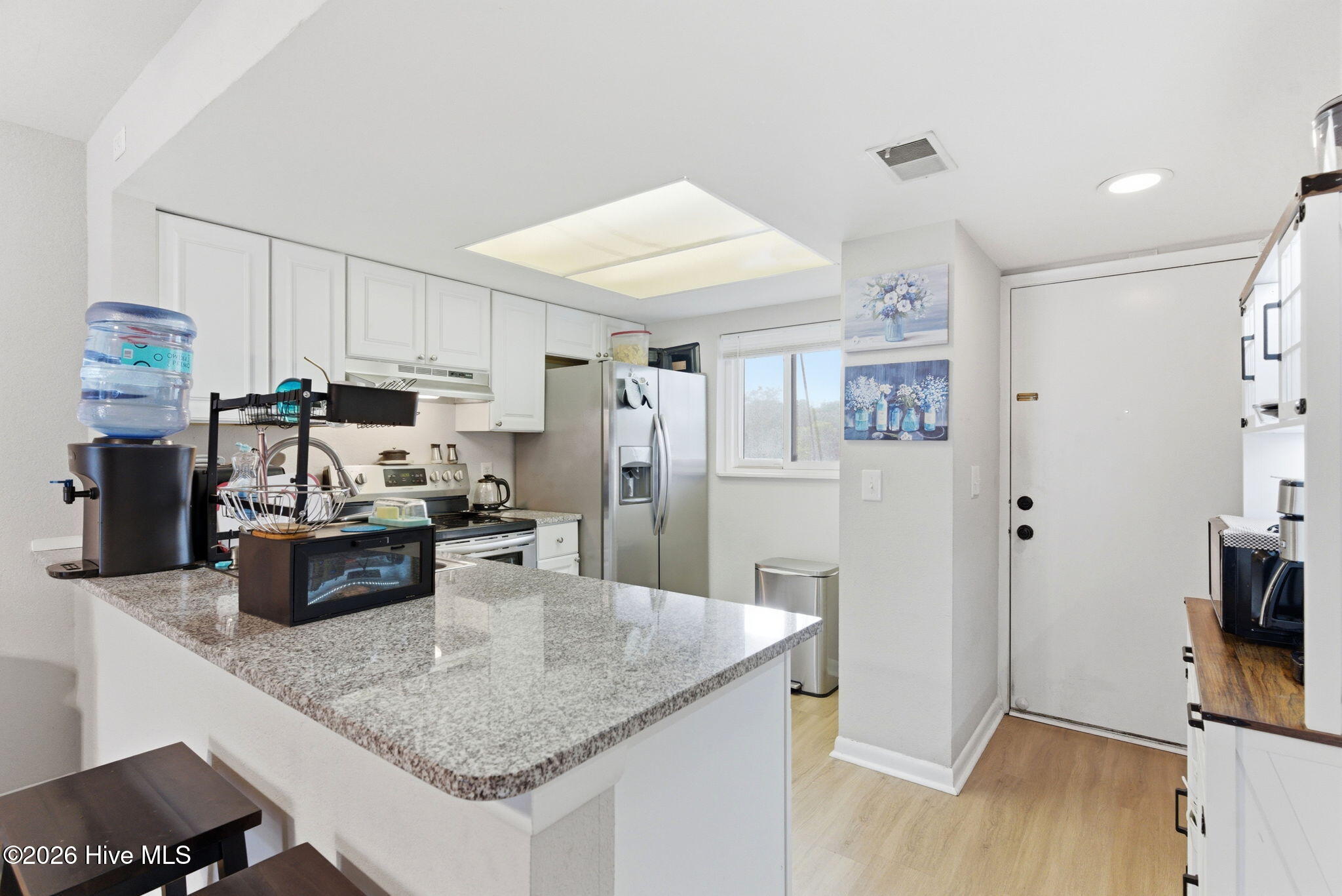 4523 Holly Tree Road, Unit 707 Wilmington, NC 28412 - Photo 13 of 48 24-web-or-mls-dsc09573