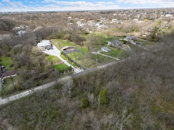 $999,900 | 9500 South Madison Street, Burr Ridge, IL 60527