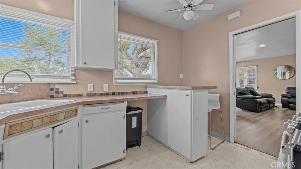 3498 Holding Street Riverside, CA 92501 - Photo 15 of 33