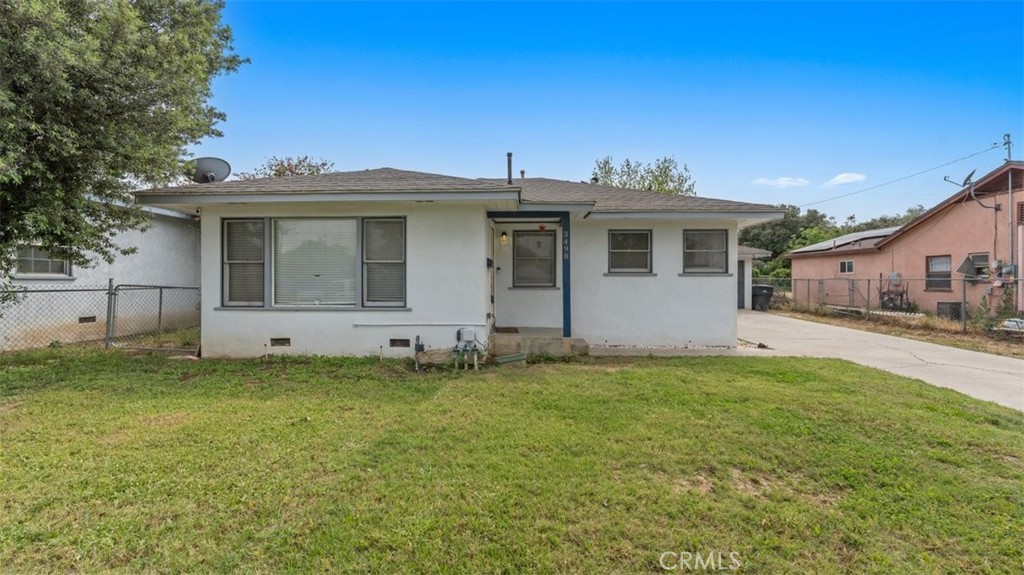 3498 Holding Street Riverside, CA 92501 - Photo 4 of 33