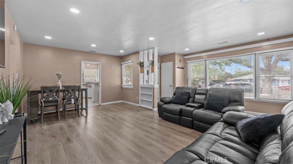 3498 Holding Street Riverside, CA 92501 - Photo 8 of 33