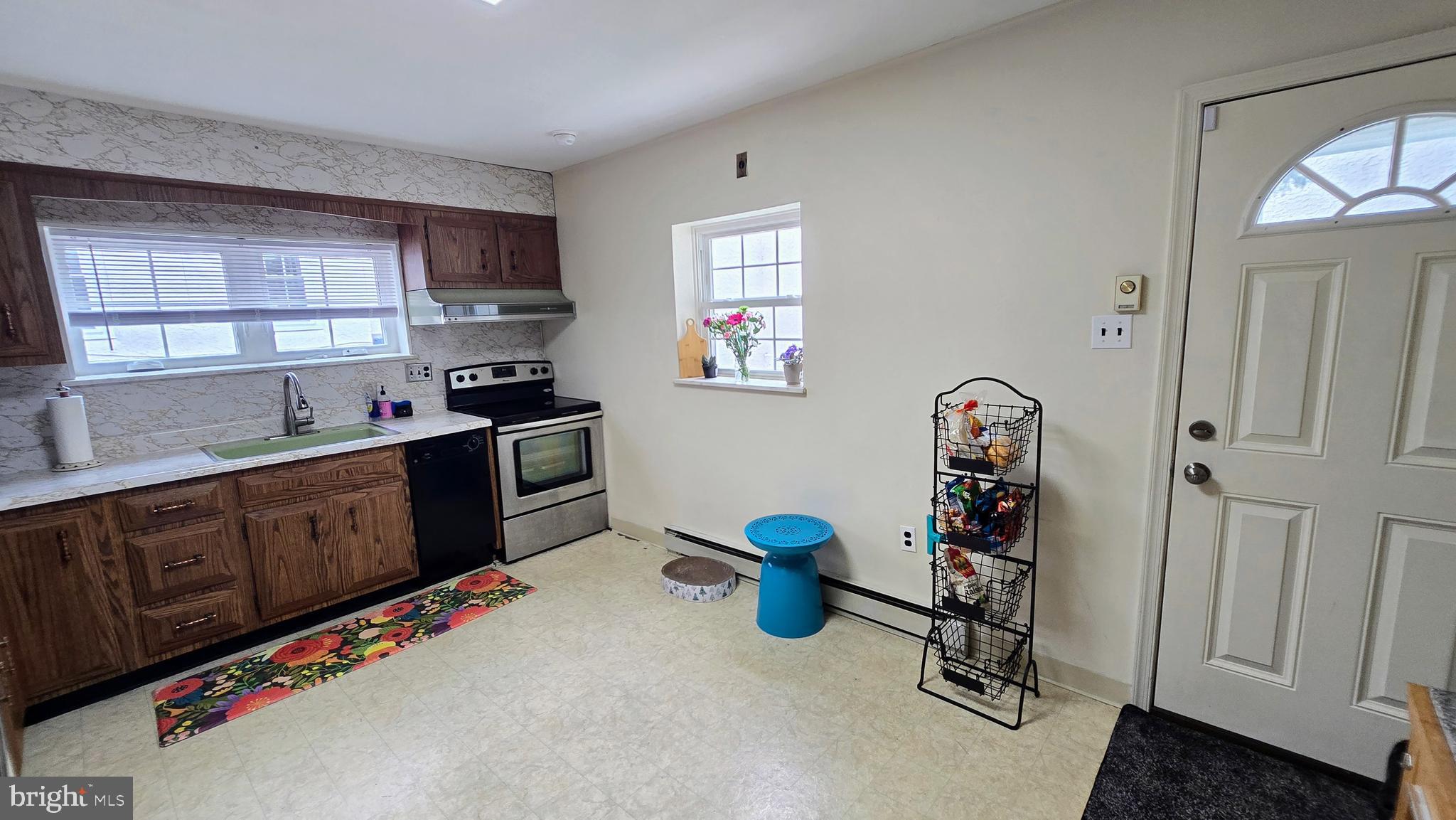 4261 River Road Bensalem, PA 19020 - Photo 9 of 17