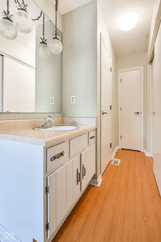 $175,000 | 7646 Vintage Court, Lawrence, IN 46226