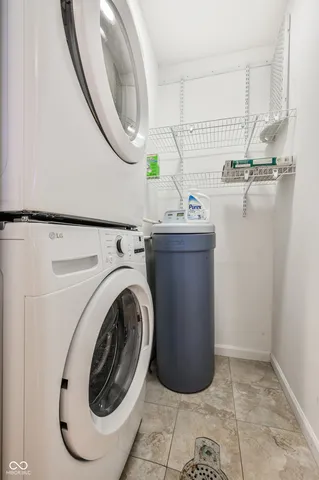 $175,000 | 7646 Vintage Court, Lawrence, IN 46226