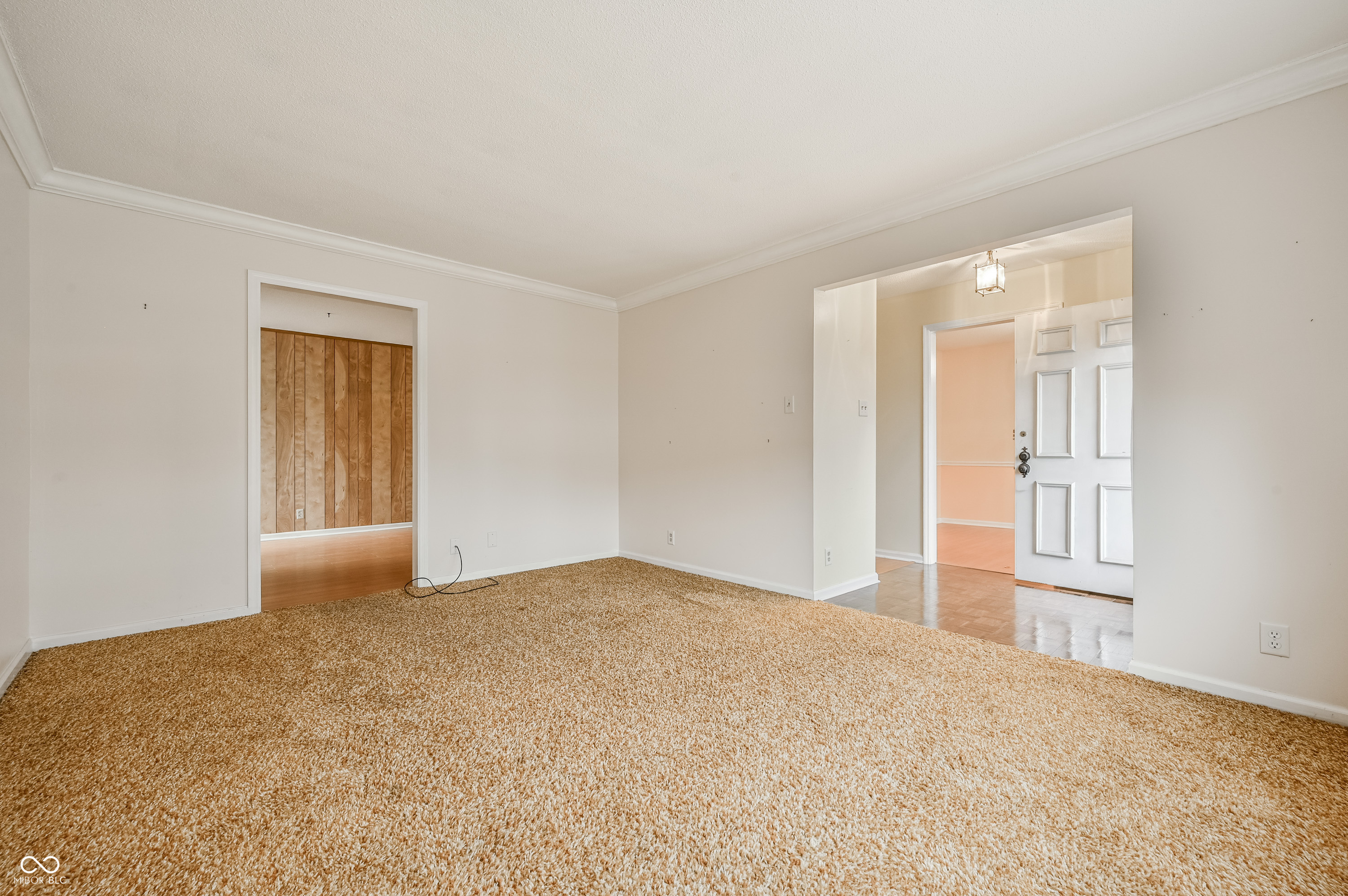 7646 Vintage Court Lawrence, IN 46226 - Photo 5 of 27