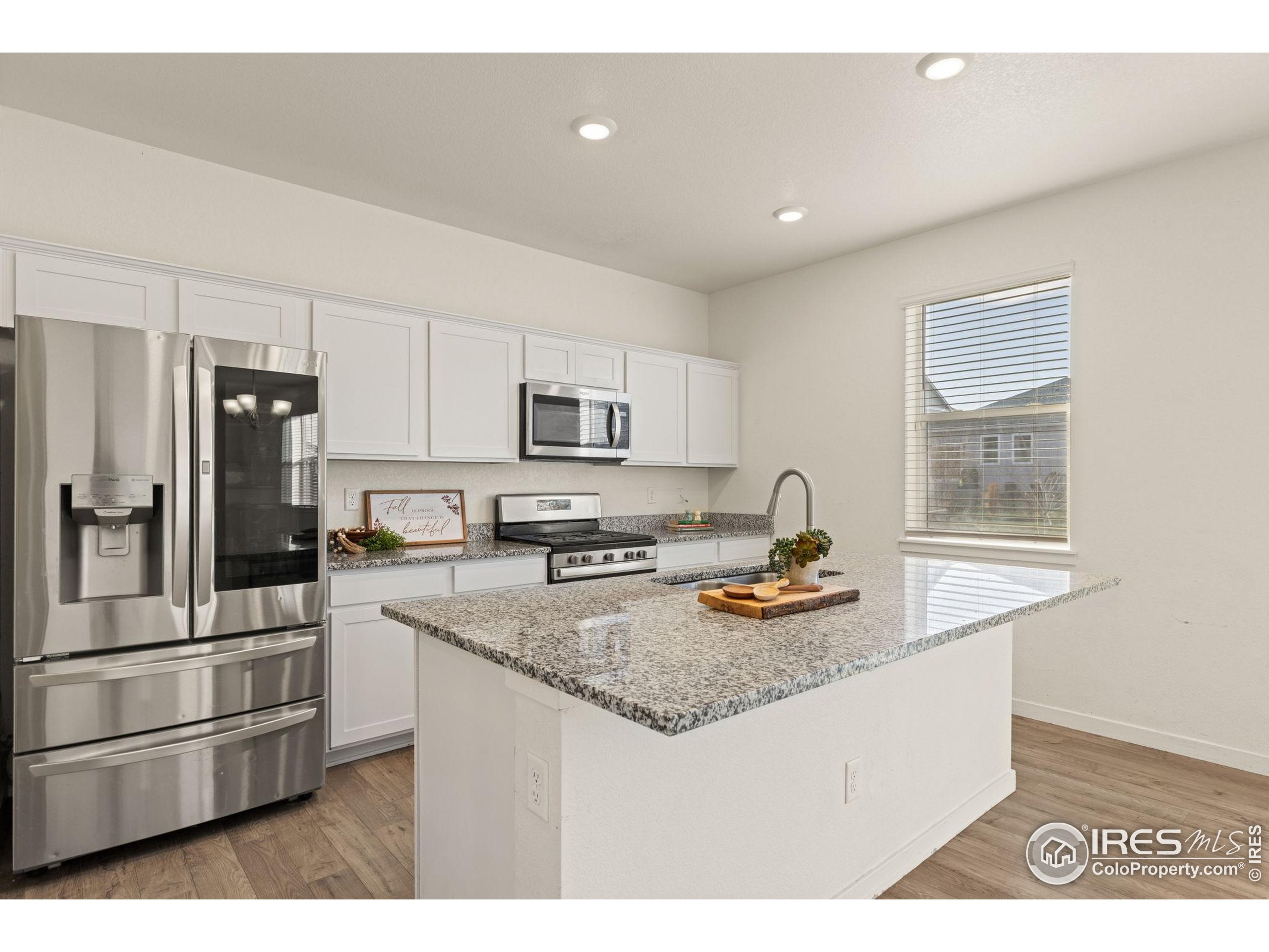 212 Swallow Road Johnstown, CO 80534 - Photo 11 of 32