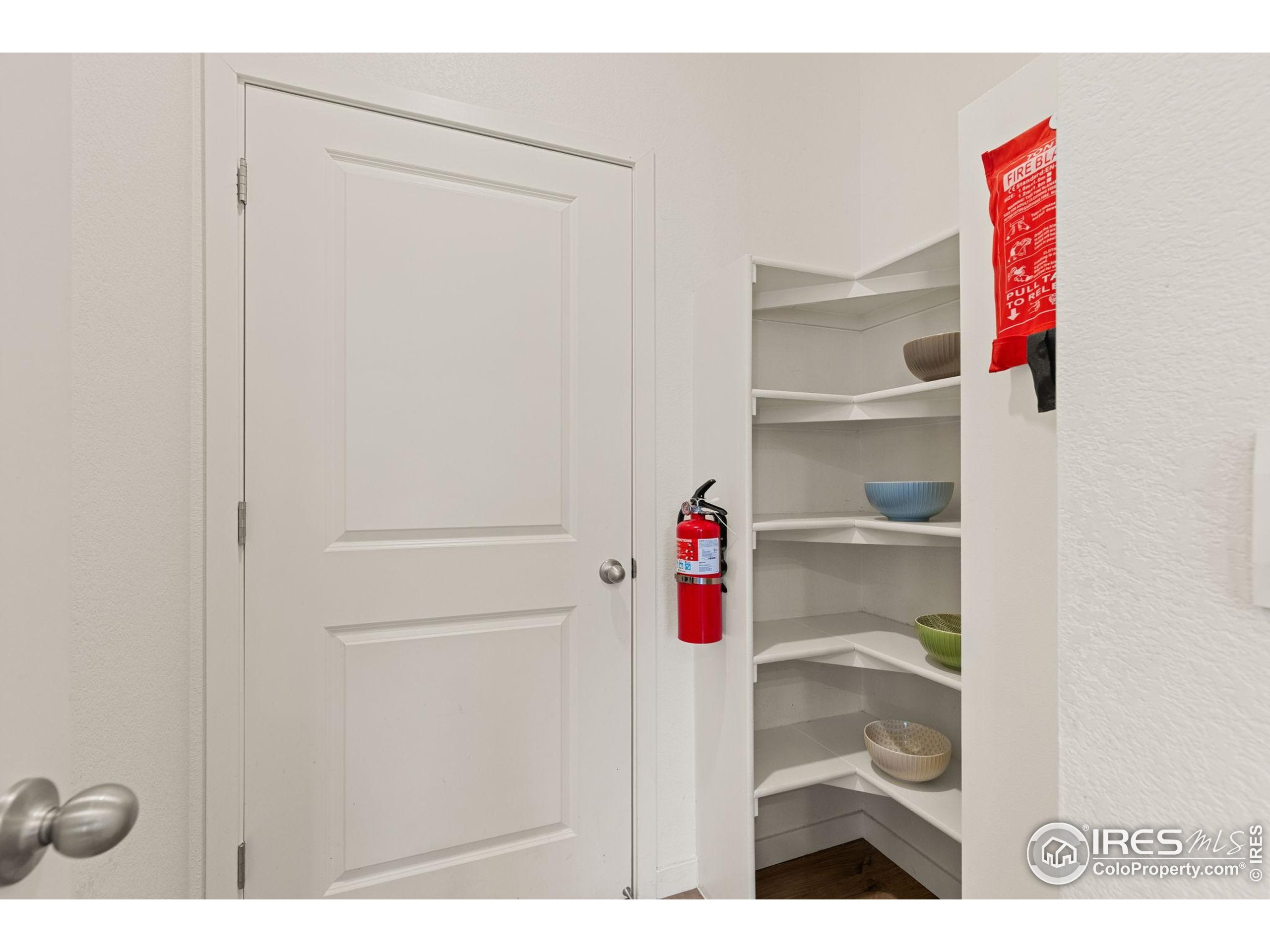 212 Swallow Road Johnstown, CO 80534 - Photo 13 of 32