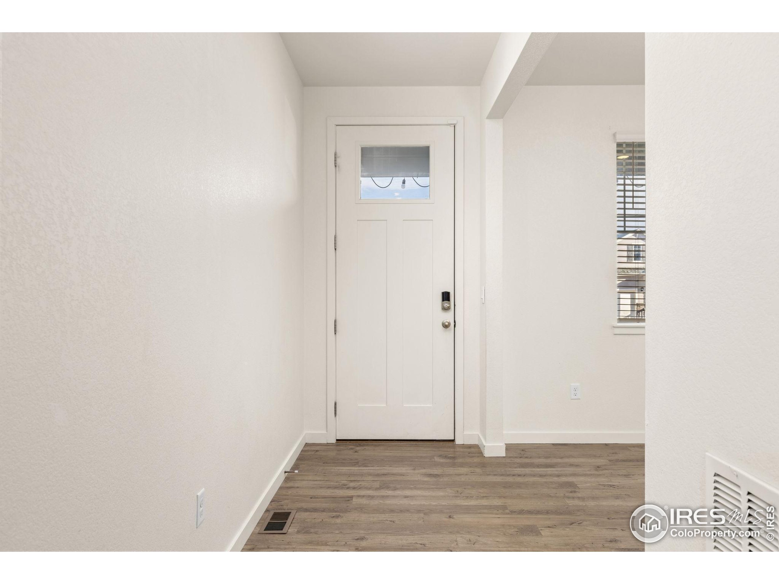 212 Swallow Road Johnstown, CO 80534 - Photo 14 of 32