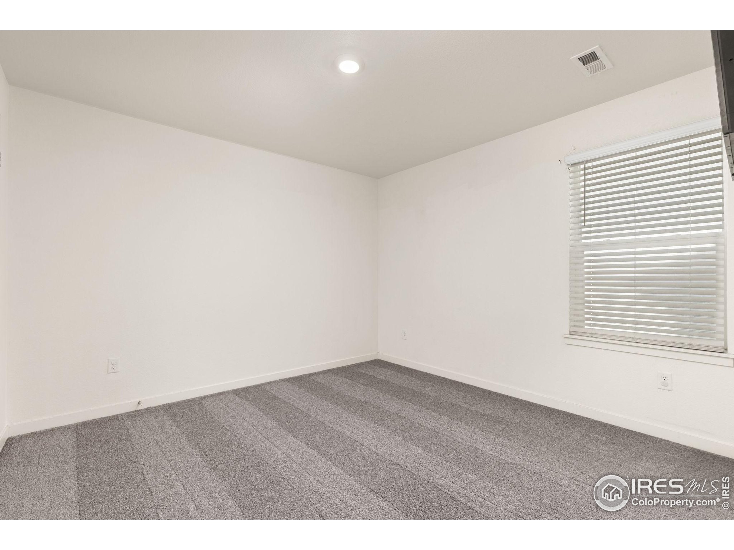 212 Swallow Road Johnstown, CO 80534 - Photo 25 of 32