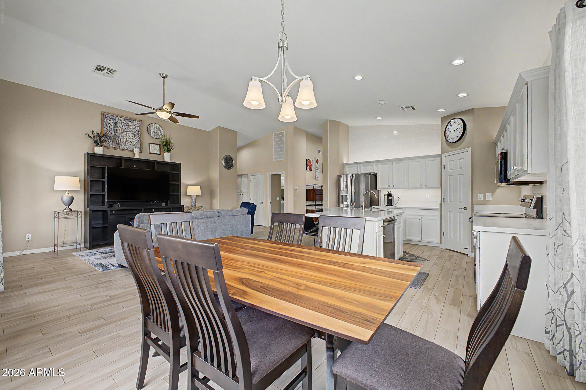 4707 East Walnut Road Gilbert, AZ 85298 - Photo 15 of 48 15 - Walnut