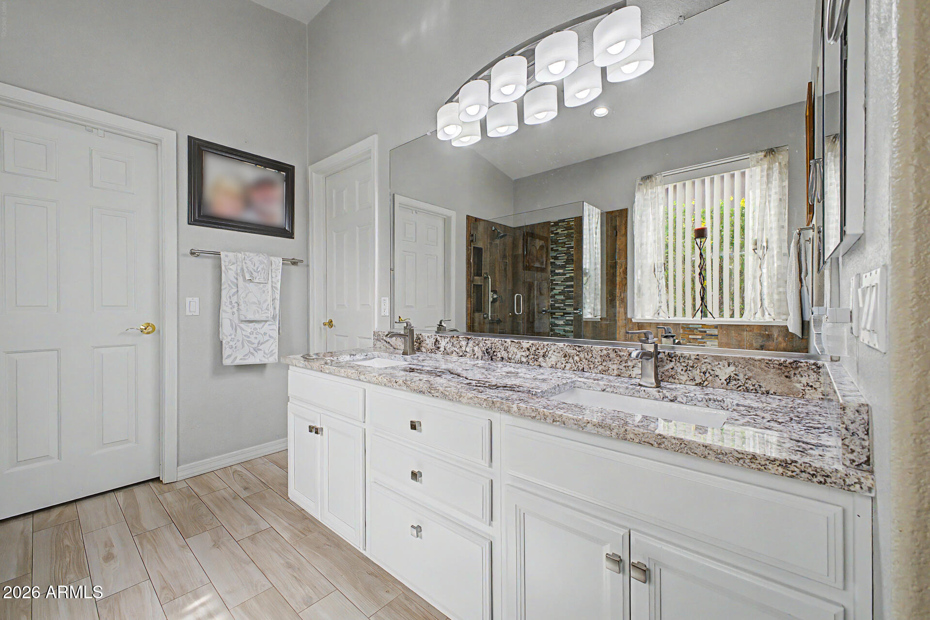 4707 East Walnut Road Gilbert, AZ 85298 - Photo 23 of 48 22 - Walnut