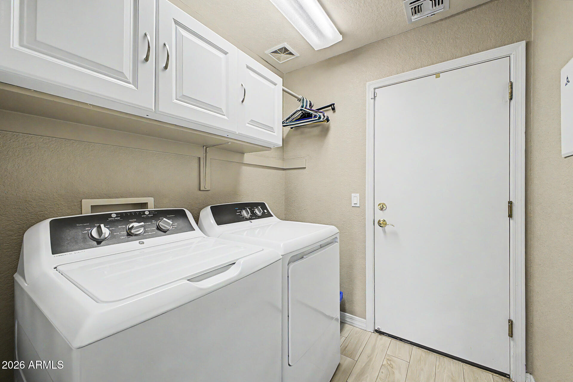 4707 East Walnut Road Gilbert, AZ 85298 - Photo 28 of 48 28 - Walnut
