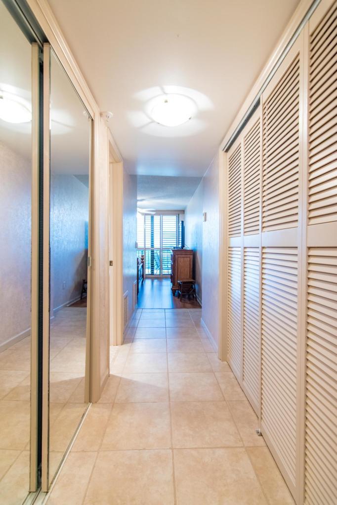 899 Jeffery Street, Unit 702 Boca Raton, FL 33487 - Photo 16 of 36 20181013144227750151000000-o