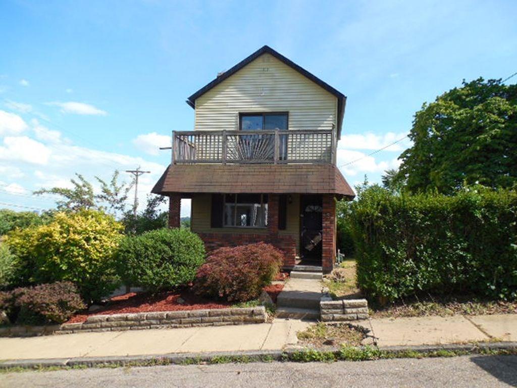 3 Frazier Avenue McKees Rocks, PA 15136 - Photo 1 of 11 Gallery Image 1