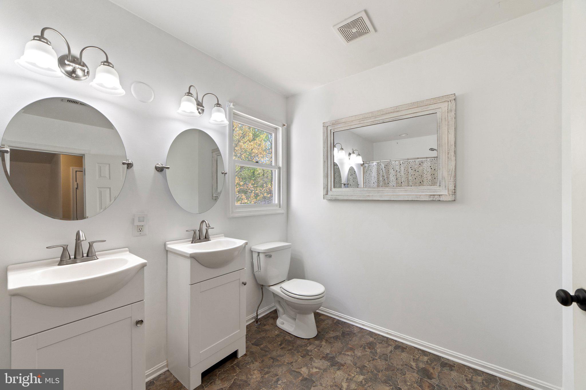 6293 Waterford Road Rixeyville, VA 22737 - Photo 20 of 46 Large Upper Level Bathroom