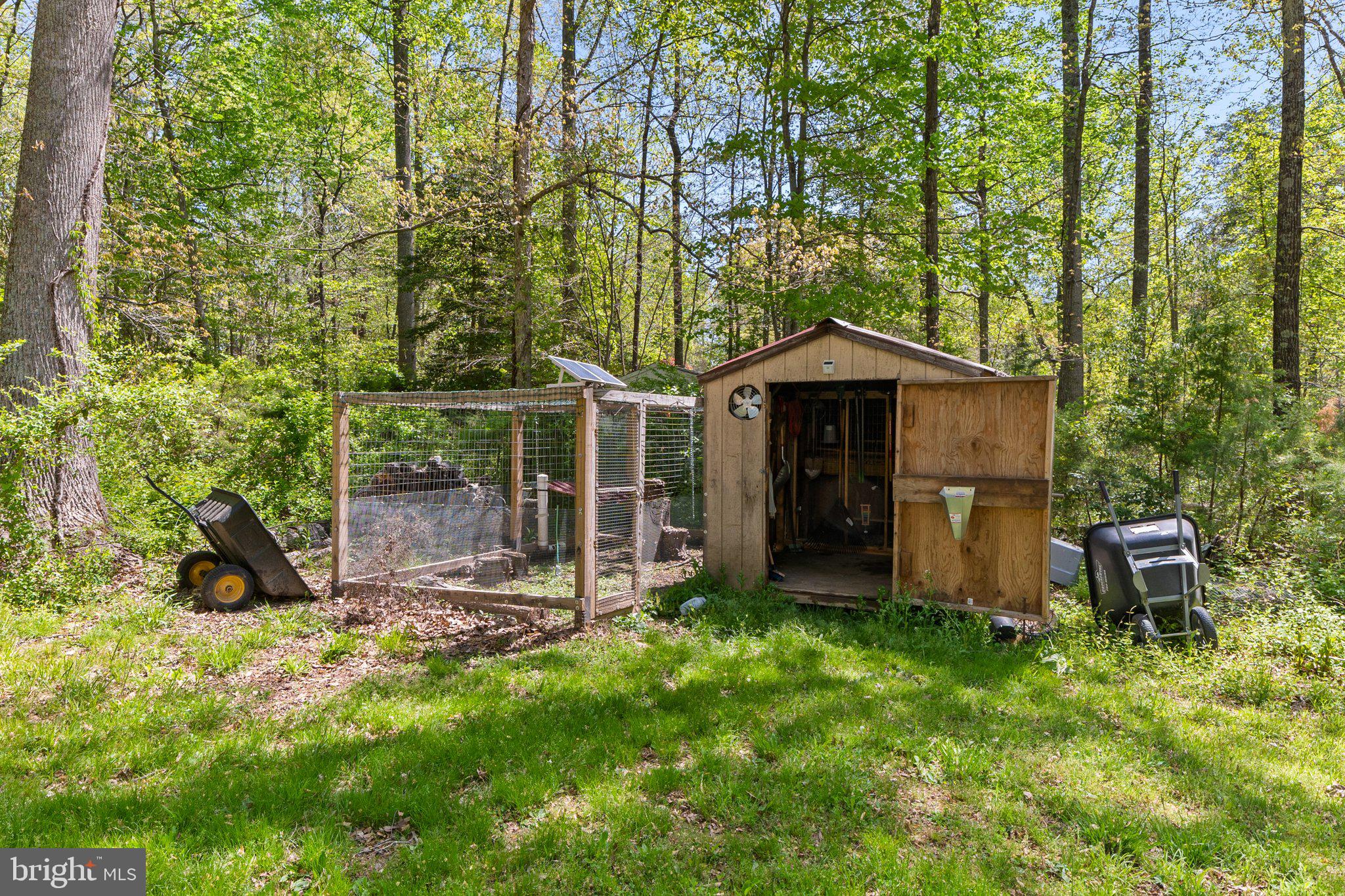 6293 Waterford Road Rixeyville, VA 22737 - Photo 38 of 46 Chicken Coop!