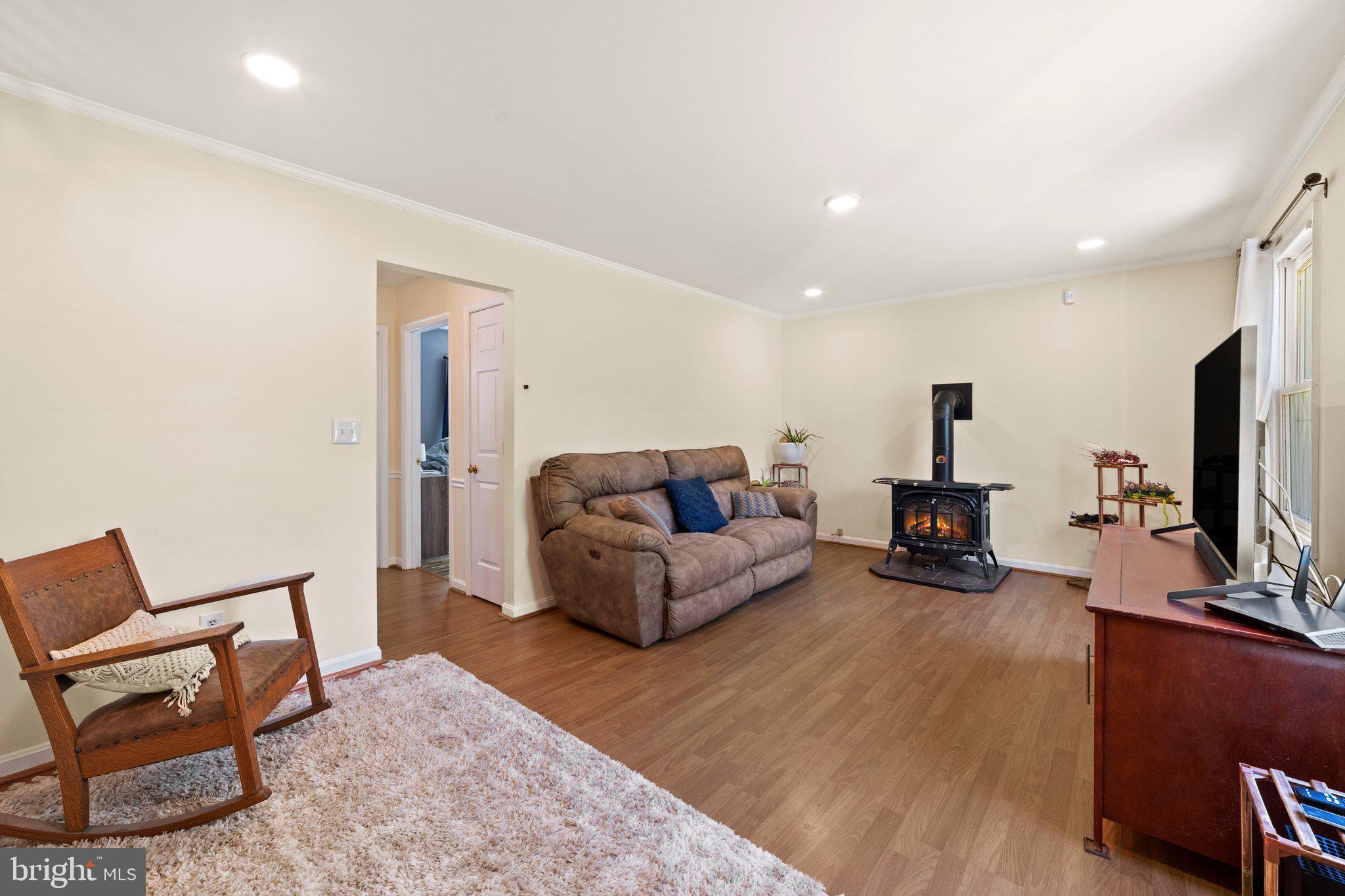 6293 Waterford Road Rixeyville, VA 22737 - Photo 4 of 46 Laminate Flooring in the Living Room