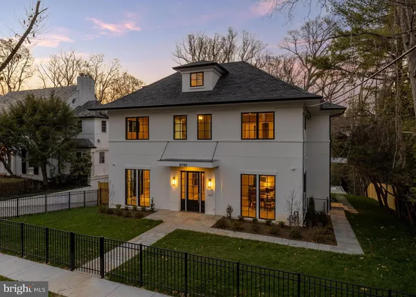 $4,695,000 | 2733 Chesapeake Street Northwest, Washington, DC 20008