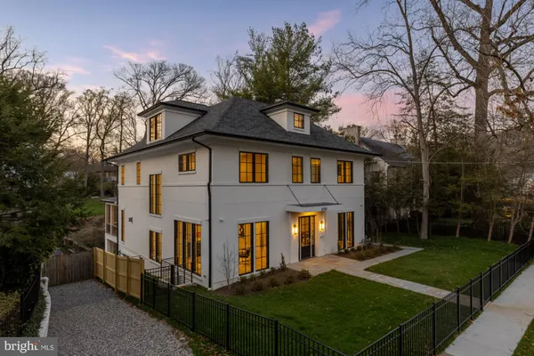 $4,695,000 | 2733 Chesapeake Street Northwest, Washington, DC 20008