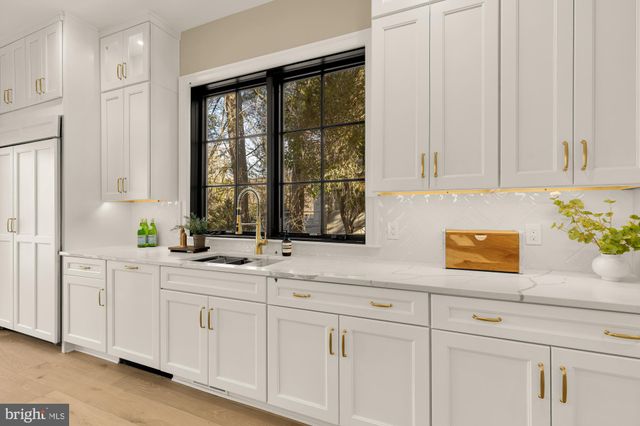 $4,475,000 | 2733 Chesapeake Street Northwest, Washington, DC 20008