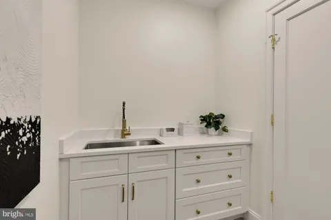 $4,475,000 | 2733 Chesapeake Street Northwest, Washington, DC 20008