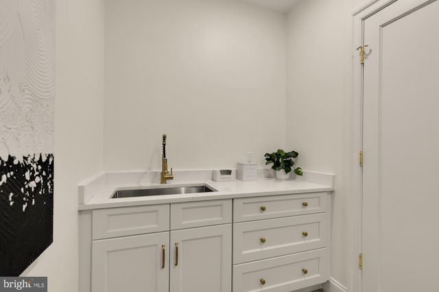 $4,475,000 | 2733 Chesapeake Street Northwest, Washington, DC 20008