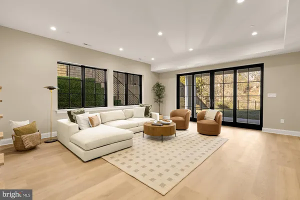 $4,695,000 | 2733 Chesapeake Street Northwest, Washington, DC 20008