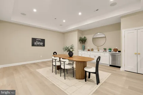 $4,475,000 | 2733 Chesapeake Street Northwest, Washington, DC 20008