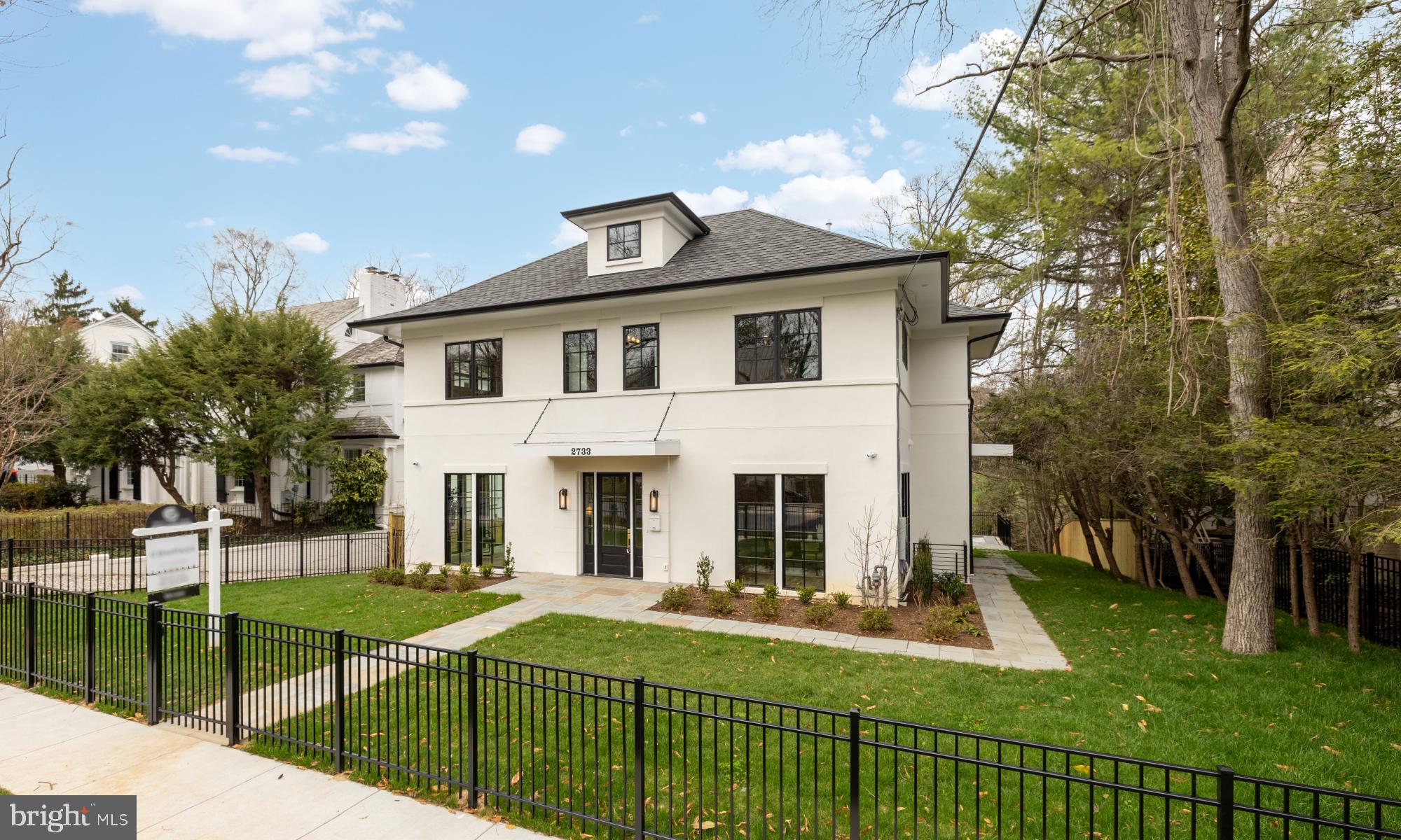 2733 Chesapeake Street Northwest Washington, DC 20008 - Photo 98 of 111
