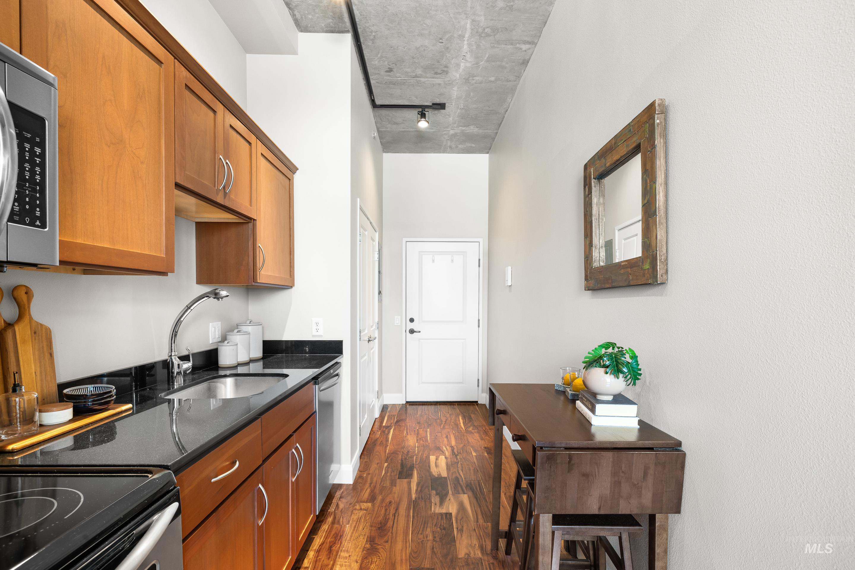 851 West Front Street, Unit 710 Boise, ID 83702 - Photo 27 of 49