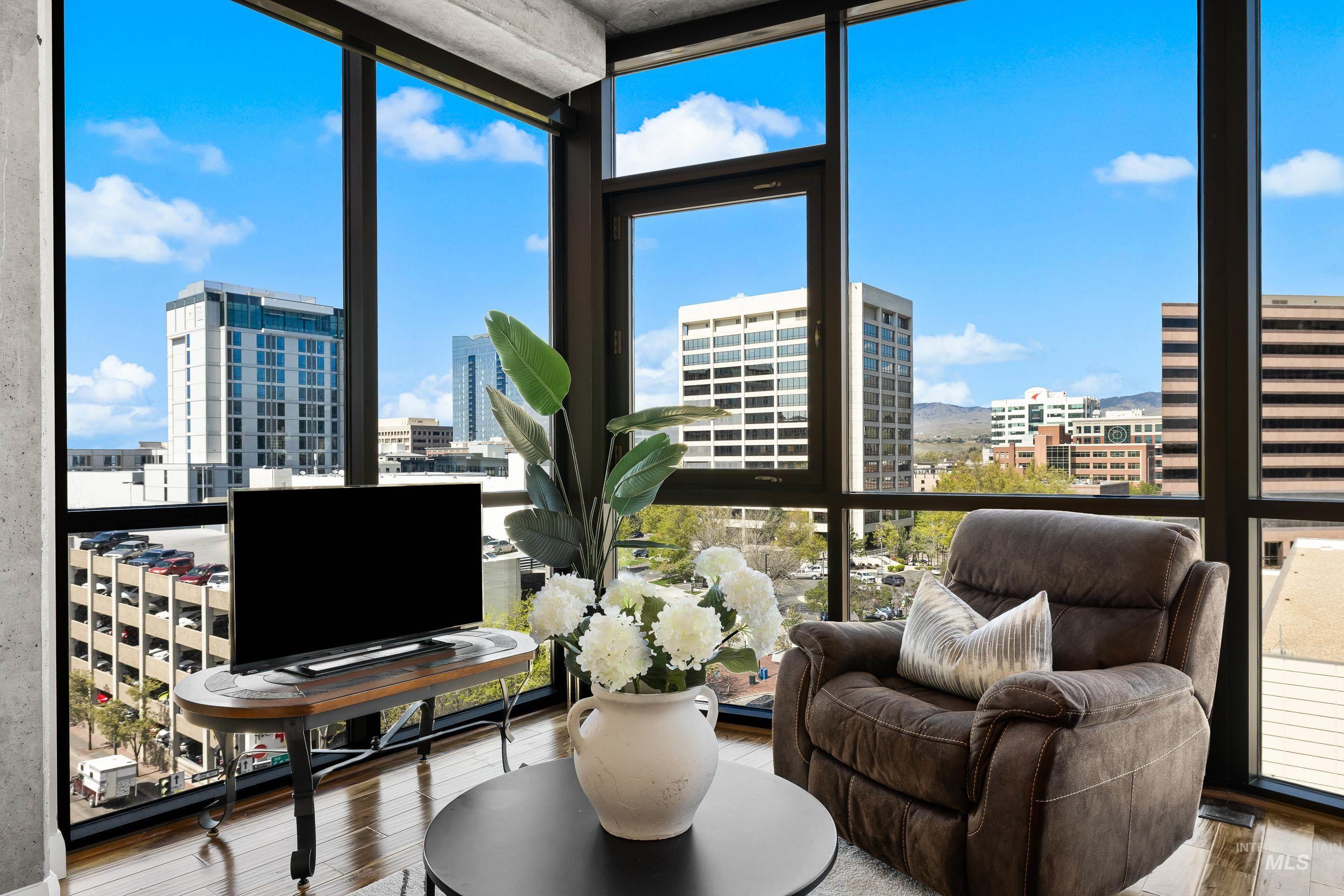 851 West Front Street, Unit 710 Boise, ID 83702 - Photo 3 of 49